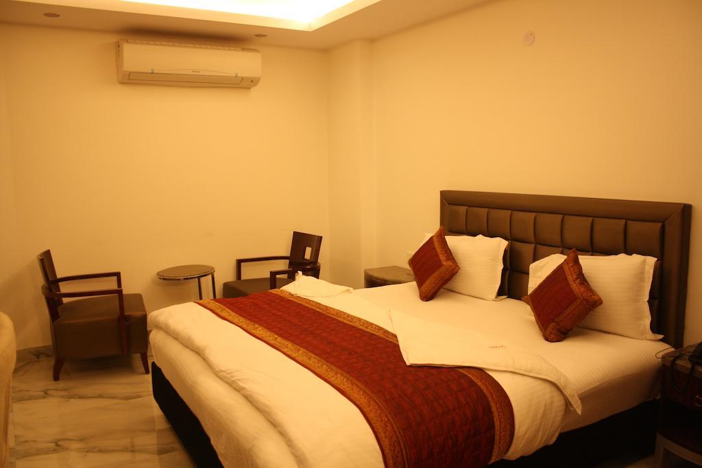 Hotel @ Pahar Ganj Nova Deli