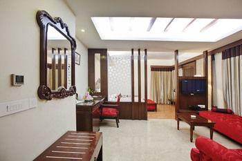 Hotel Oyo Premium Pitampura New Delhi