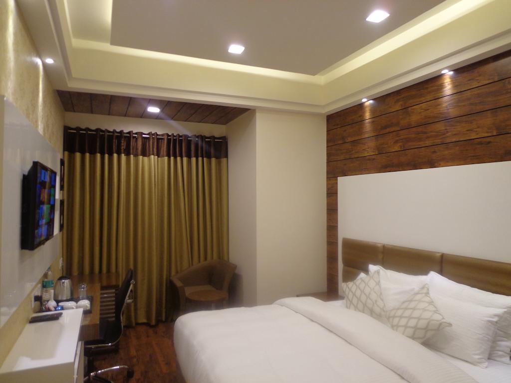 Taj Princess - Boutique