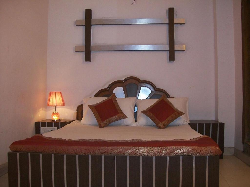 Anmol Pvt Ltd