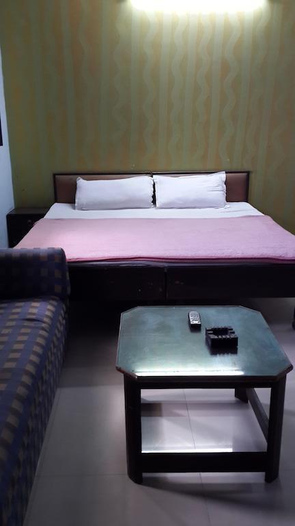 Hotel Pal Palace