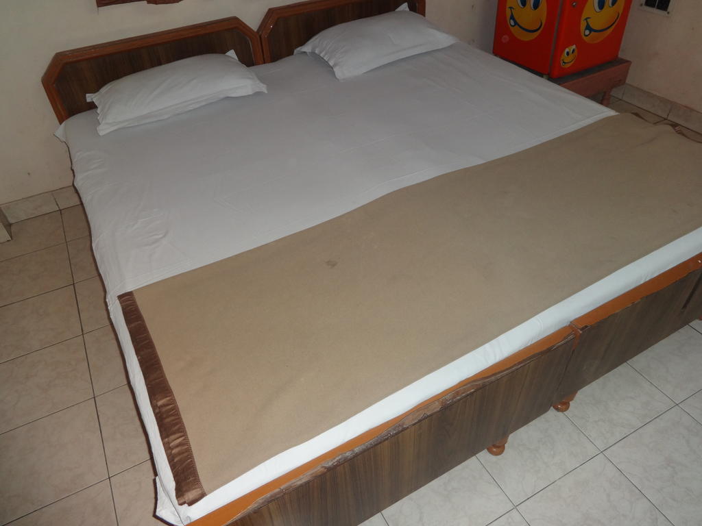 Hotel Payal 2*
