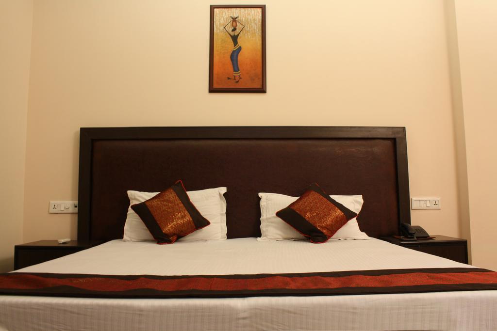 Hotel Apra Inn New Delhi