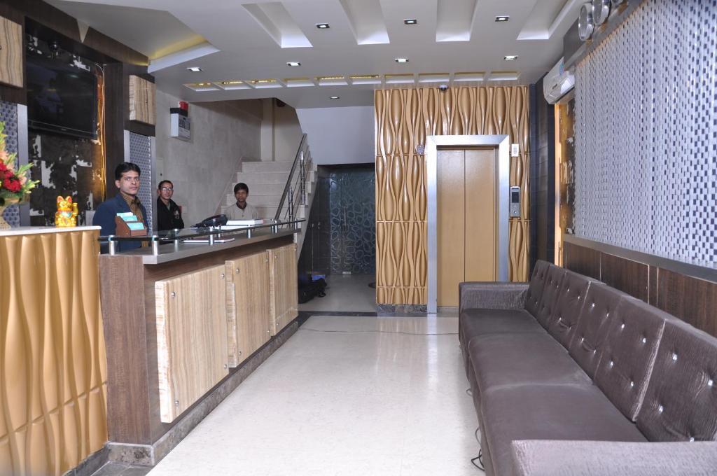 Silver Stone - Karol Bagh New 3*