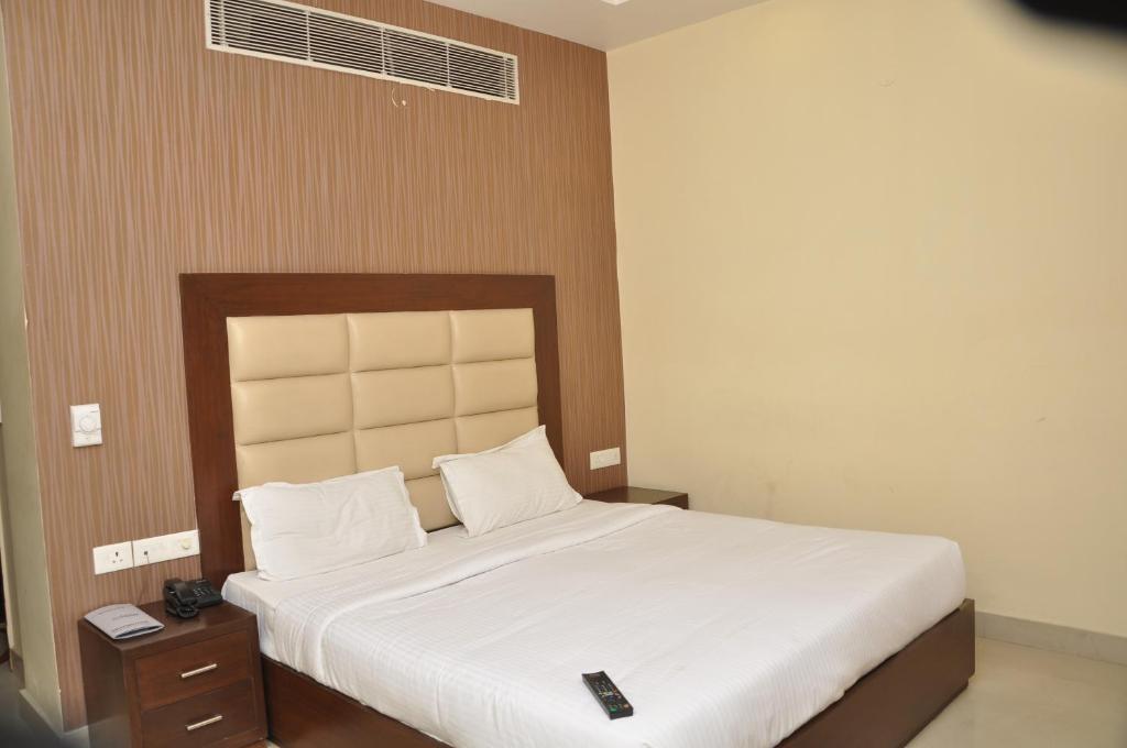 Hotel Silver Stone - Karol Bagh New 3*