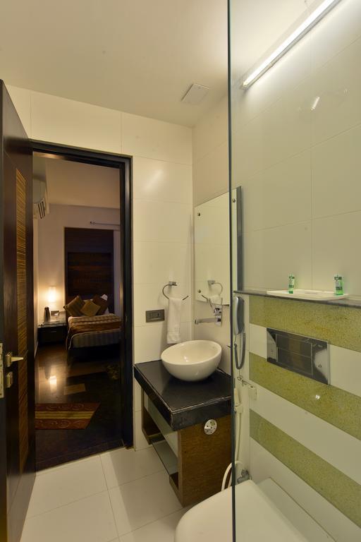 Shreyans New Delhi