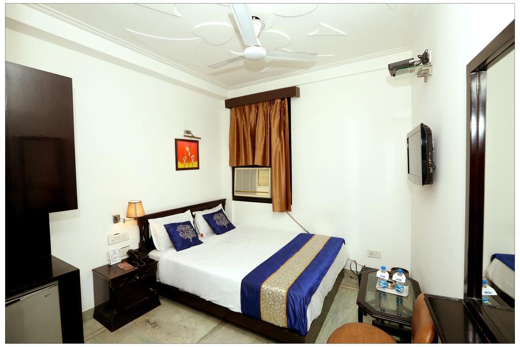 Hotel Airport The R Blues - New Delhi