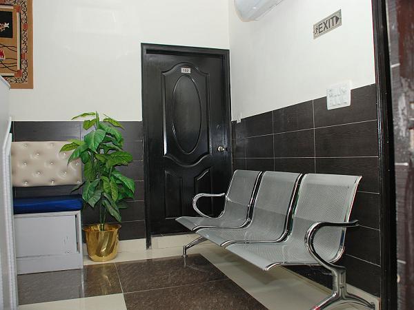 Hotel Lazeez