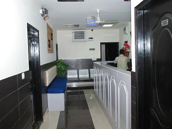 Hotel Lazeez New Delhi