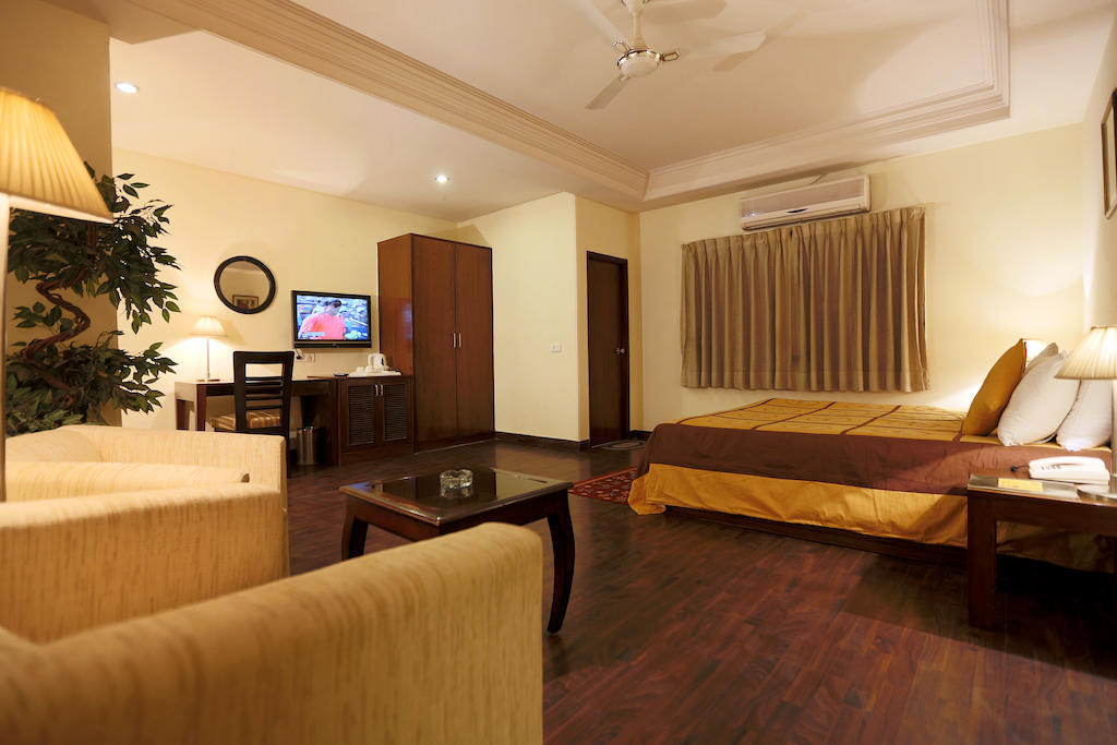Hotel The Class, Delhi Airport 3*