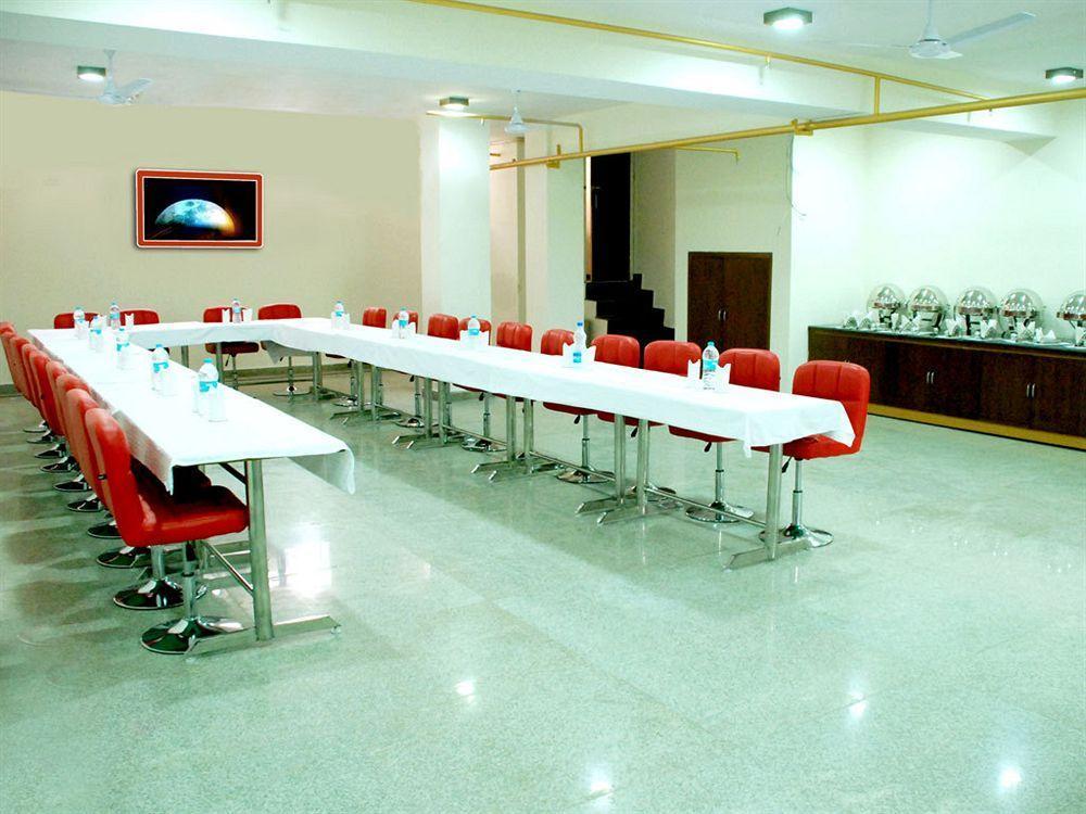 Hotel East New Delhi