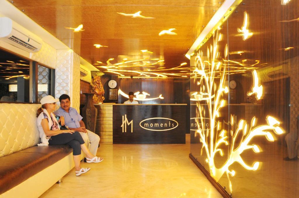 Moments-near Blk Hospital Hotel 3*