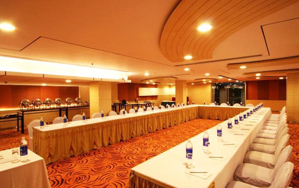 Silver Ferns A Boutique New Delhi