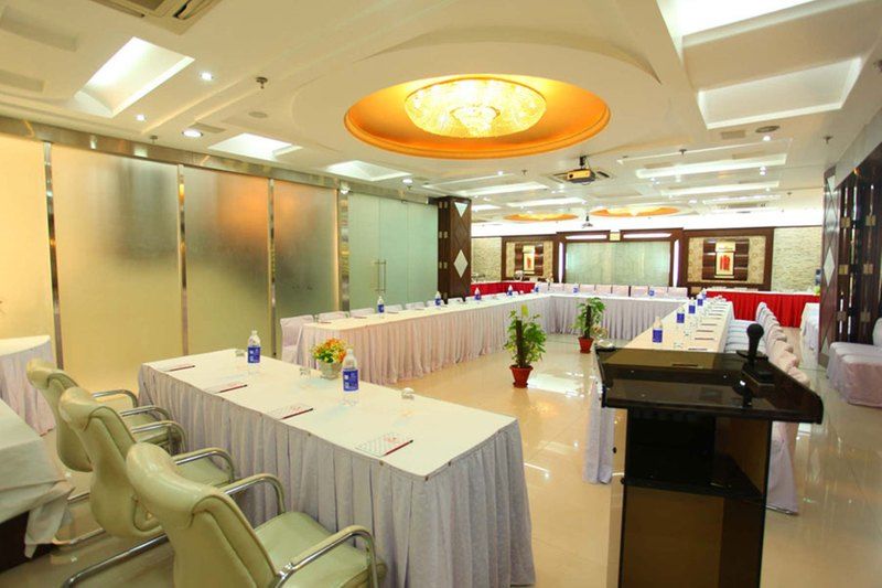 Hotel Star Grand 3*