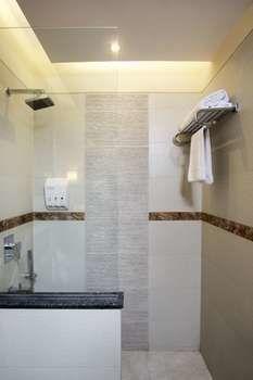 Hotel Fabhotel Aashraye