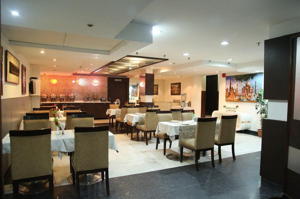 Hotel Amara 3*