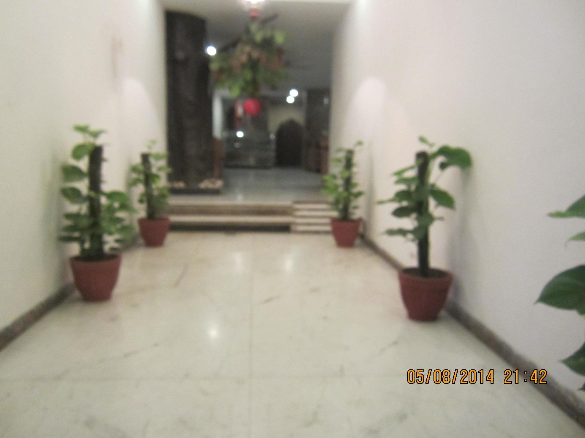 Hotel Sohana Palace Near Railway Satation