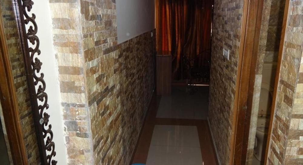 Hotel Bless New Delhi