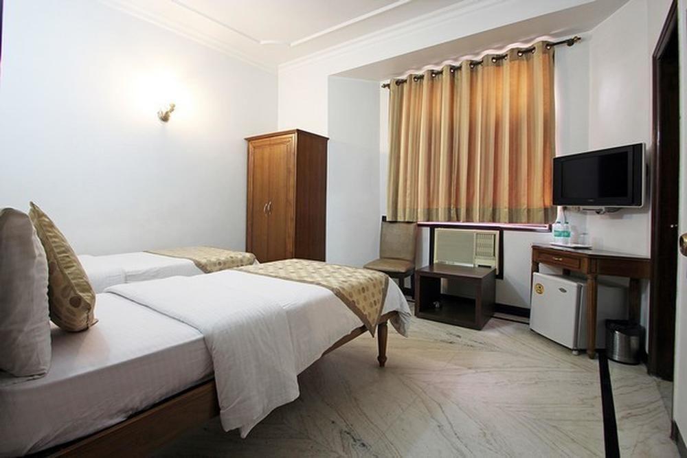 Fabhotel Lord New Delhi