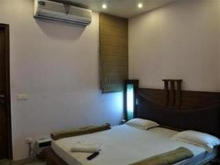 Hotel Topaz 2*