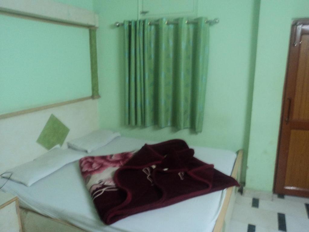 Hotel Neha *