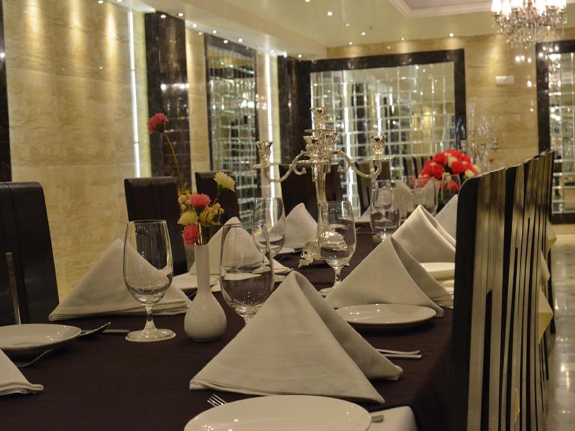 Emperor Palms Hotel 3*