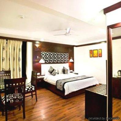 Parkland Hotel New Delhi