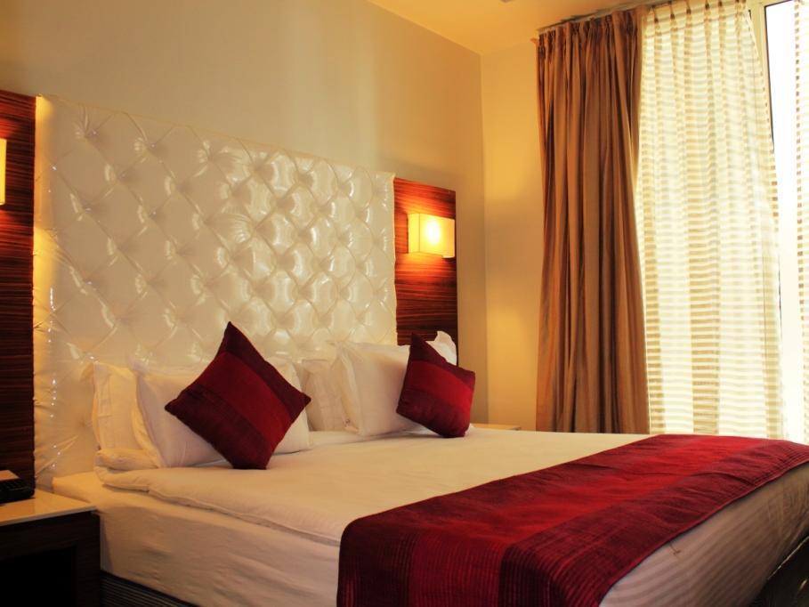 Ivory 32 3* New Delhi