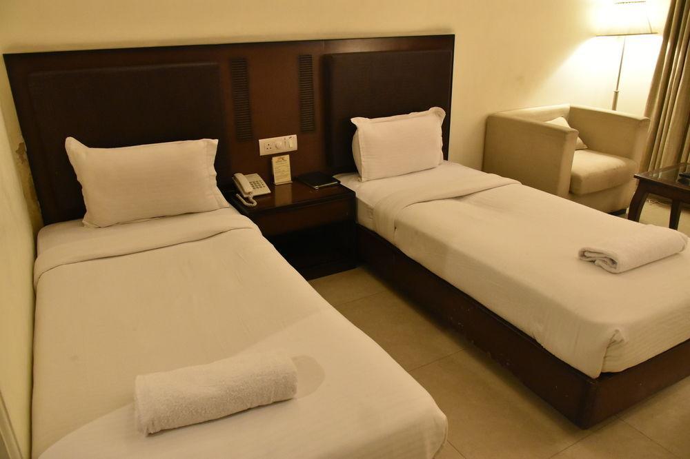 Alpine Tree Hotel New Delhi