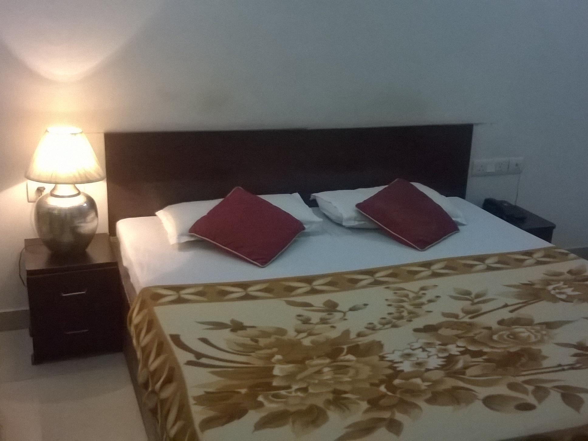Laxmi House Inn 2*