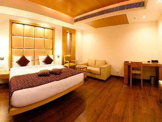 Almondz Hotel