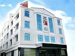 Karon - Lajpat Nagar Hotel 3*
