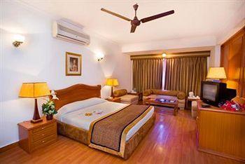 The Bmk Hotel 3*