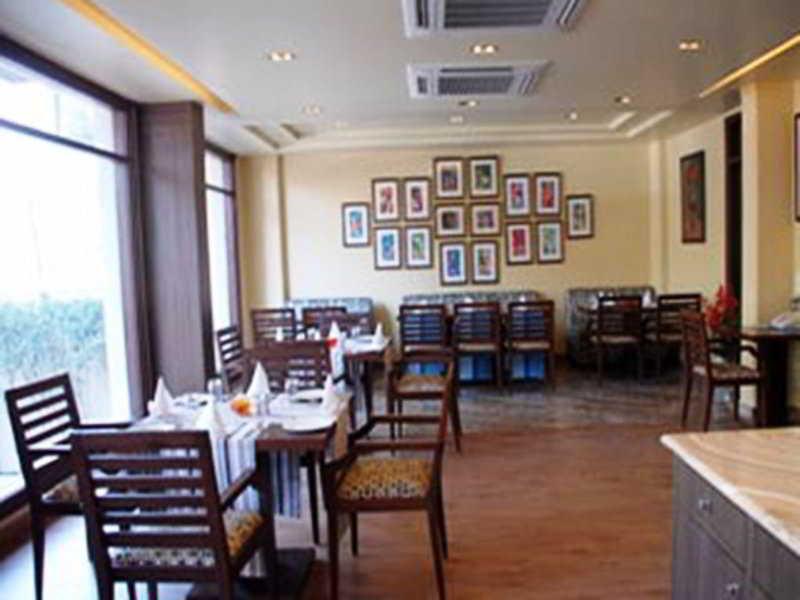The Orion - Greater Kailash 4*