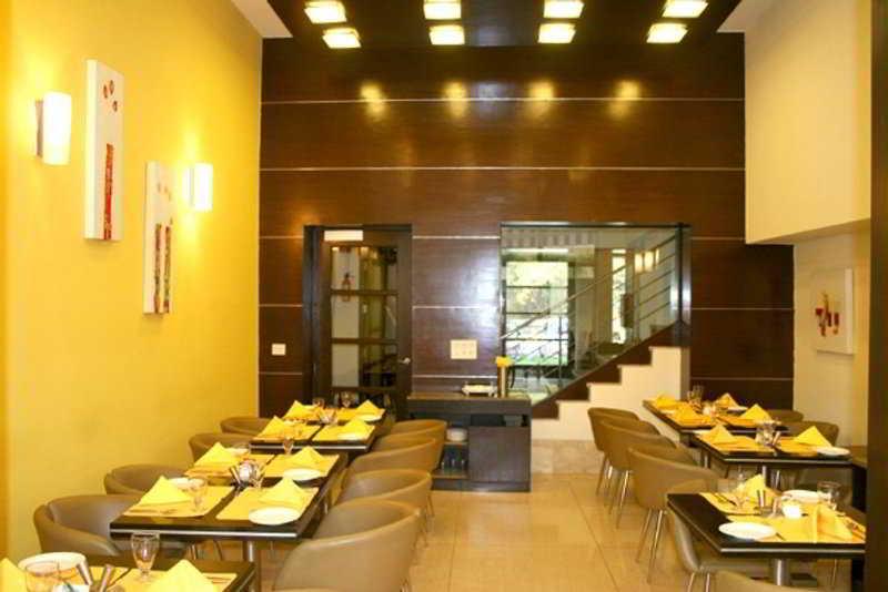 Hotel House By Howard New Delhi