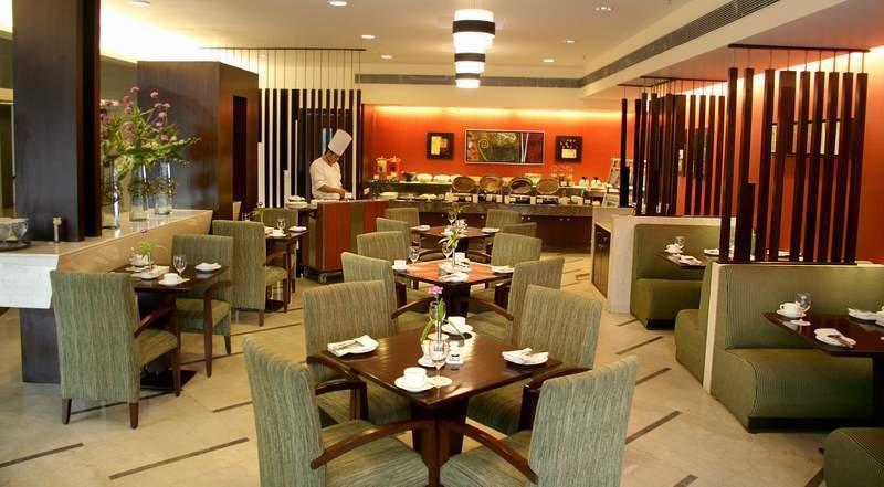 Muse Sarovar Portico Nehru Place 4* New Delhi