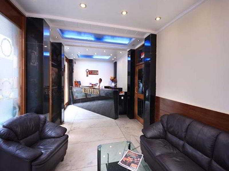 Hotel Ashiana 2*