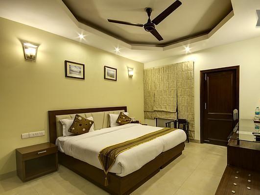 Red Maple Homestay