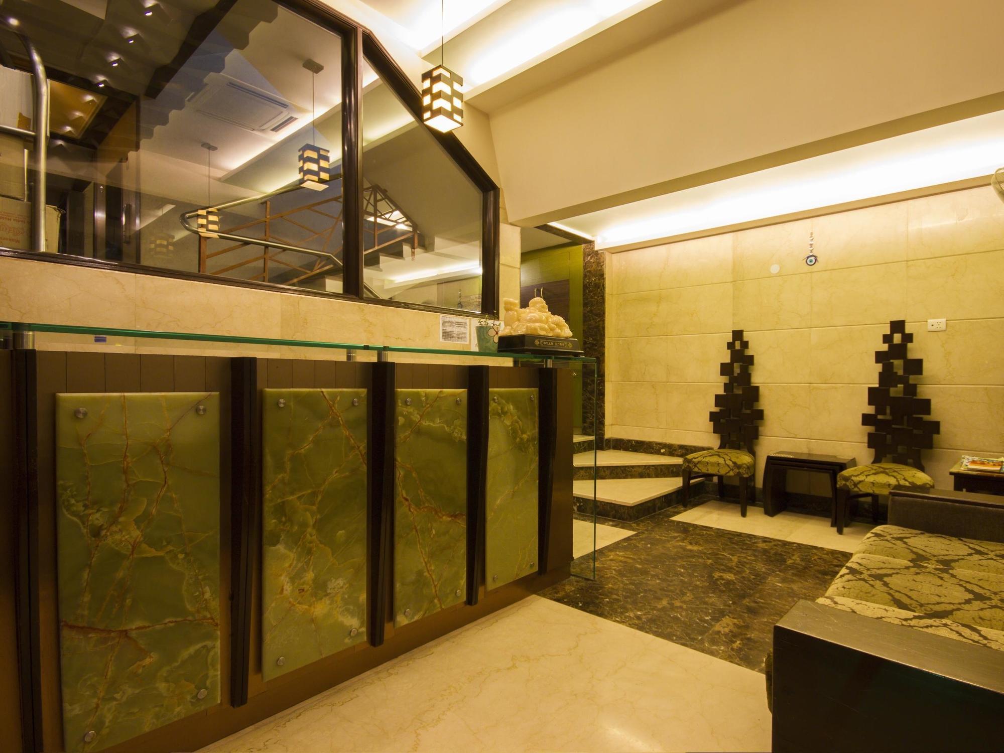 Sunstar Heights Hotel 3*