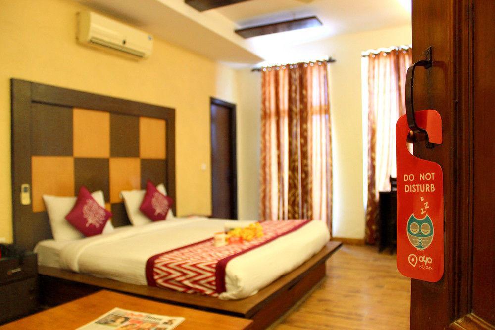 Fabexpress Rajdeep Palace Hotel 3*