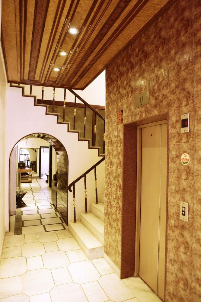 Fabhotel Darbar Hotel