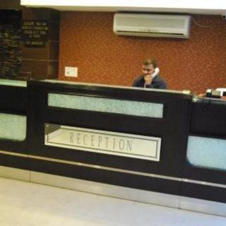 New Walnut Castle Hotel