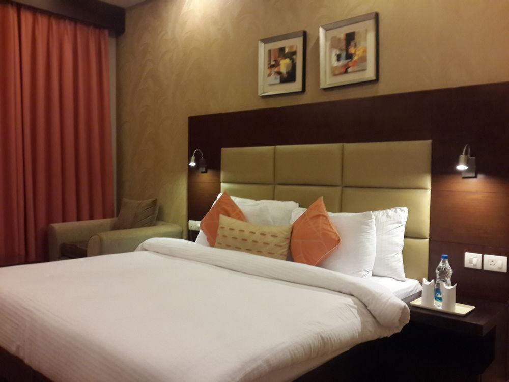 Corporate Regency Hotel New Delhi