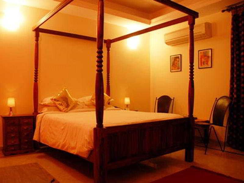 Shanti Hotel