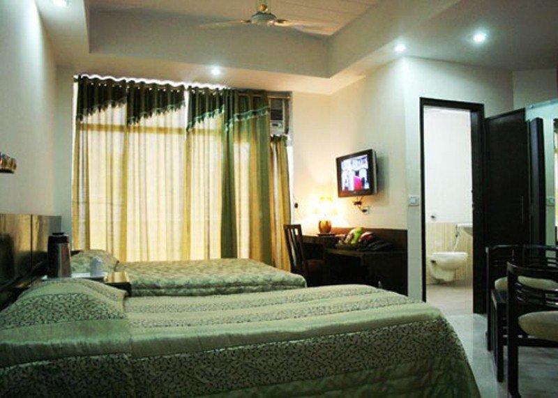 Hotel Maya 'new Delhi'