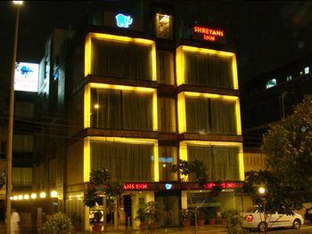 Shreyans Hotel New Delhi