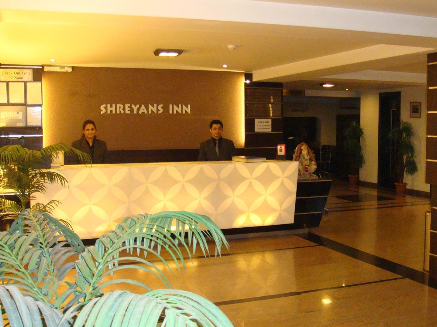 Shreyans Hotel