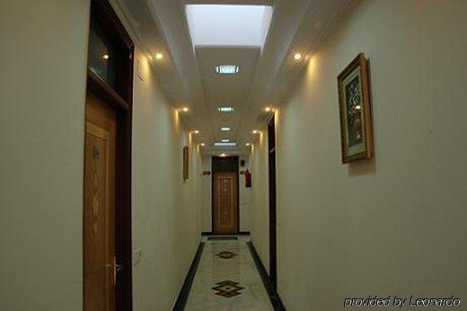 Tara Palace, Chandni Chowk Hotel New Delhi