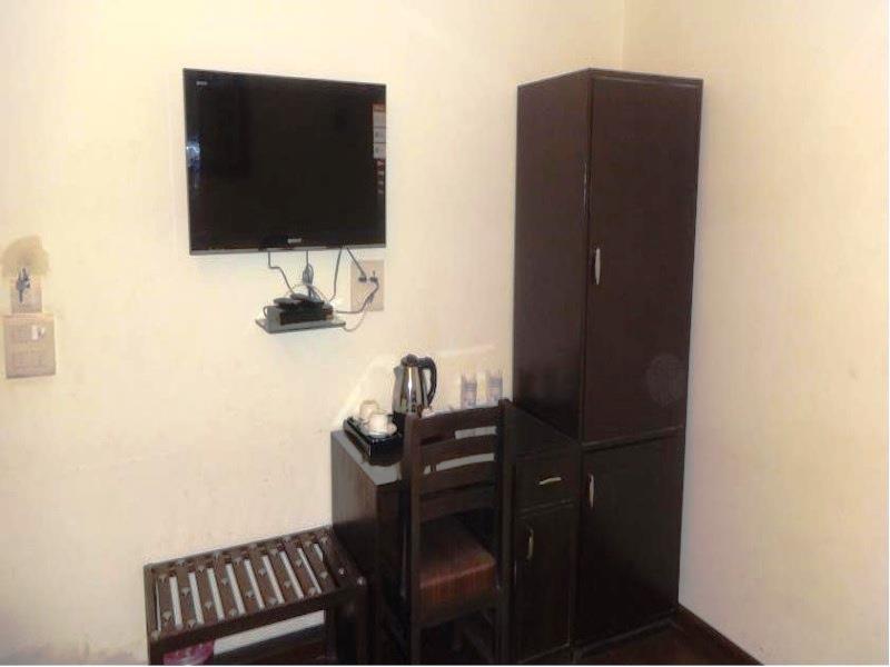 The Rohit Hotel 4*