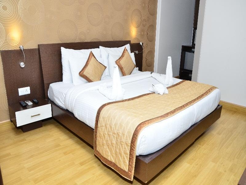 Surya International 3*